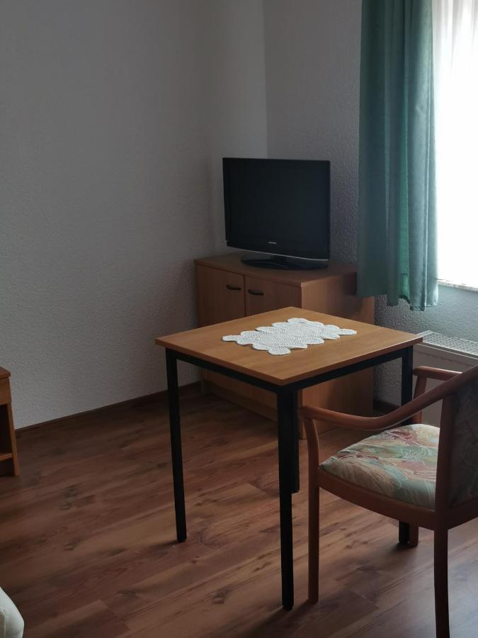 Pension Zum Park Goldberg Exterior photo